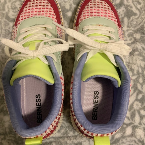 Berness Multi-Colored Sneakers - Women’s Size 10 - Picture 2 of 6